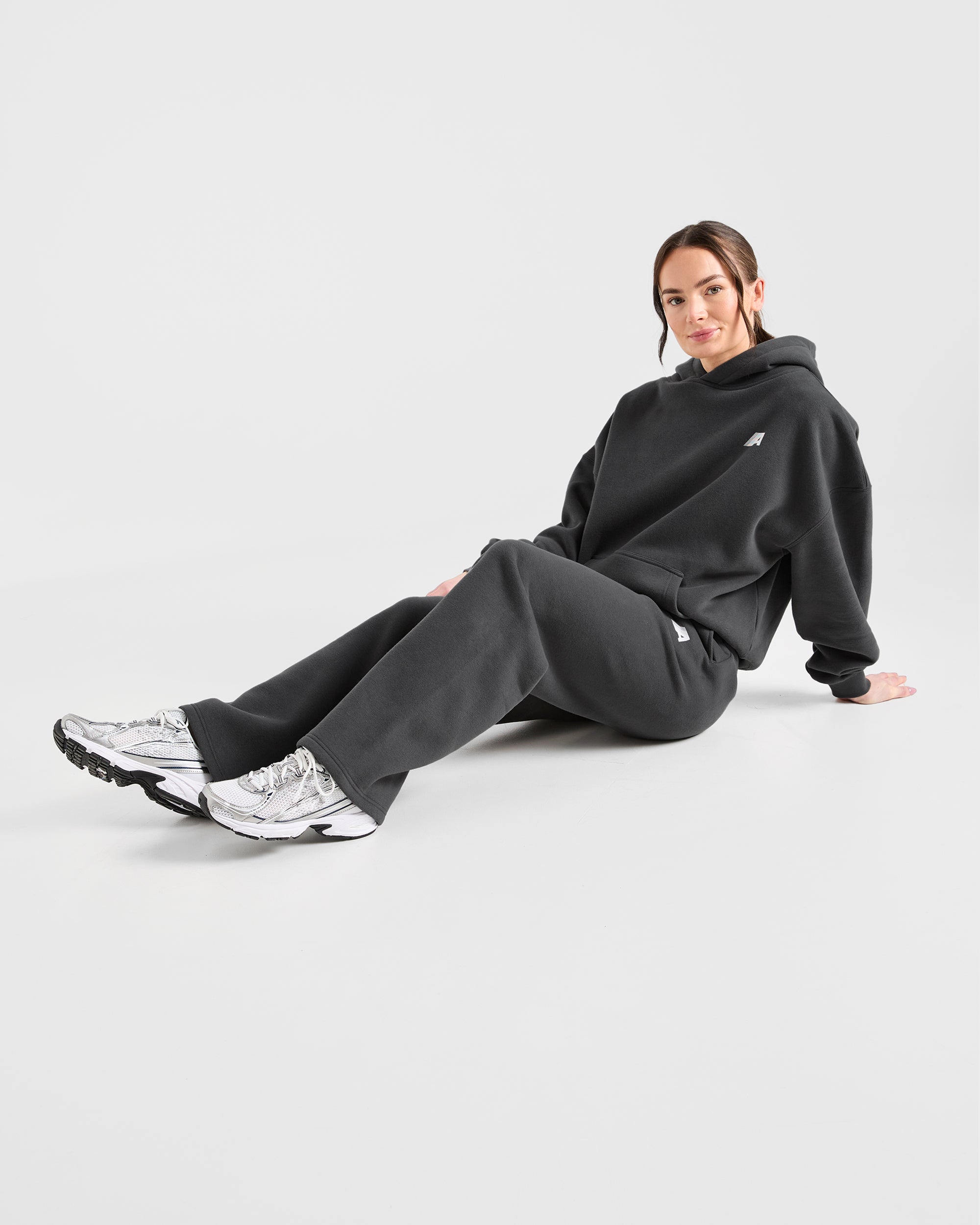 Image 6 from Retro Athletics Oversized Straight Leg Joggers - Charcoal