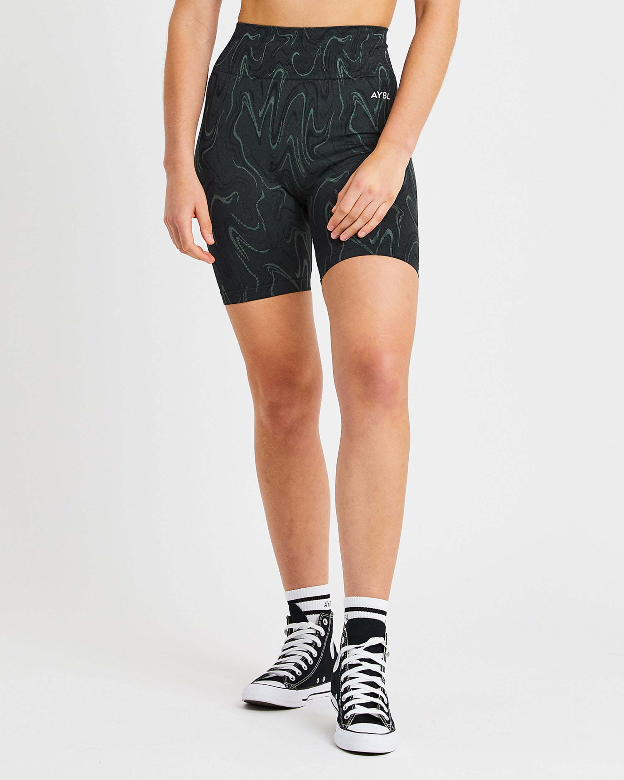 Velocity Seamless Shorts - Black