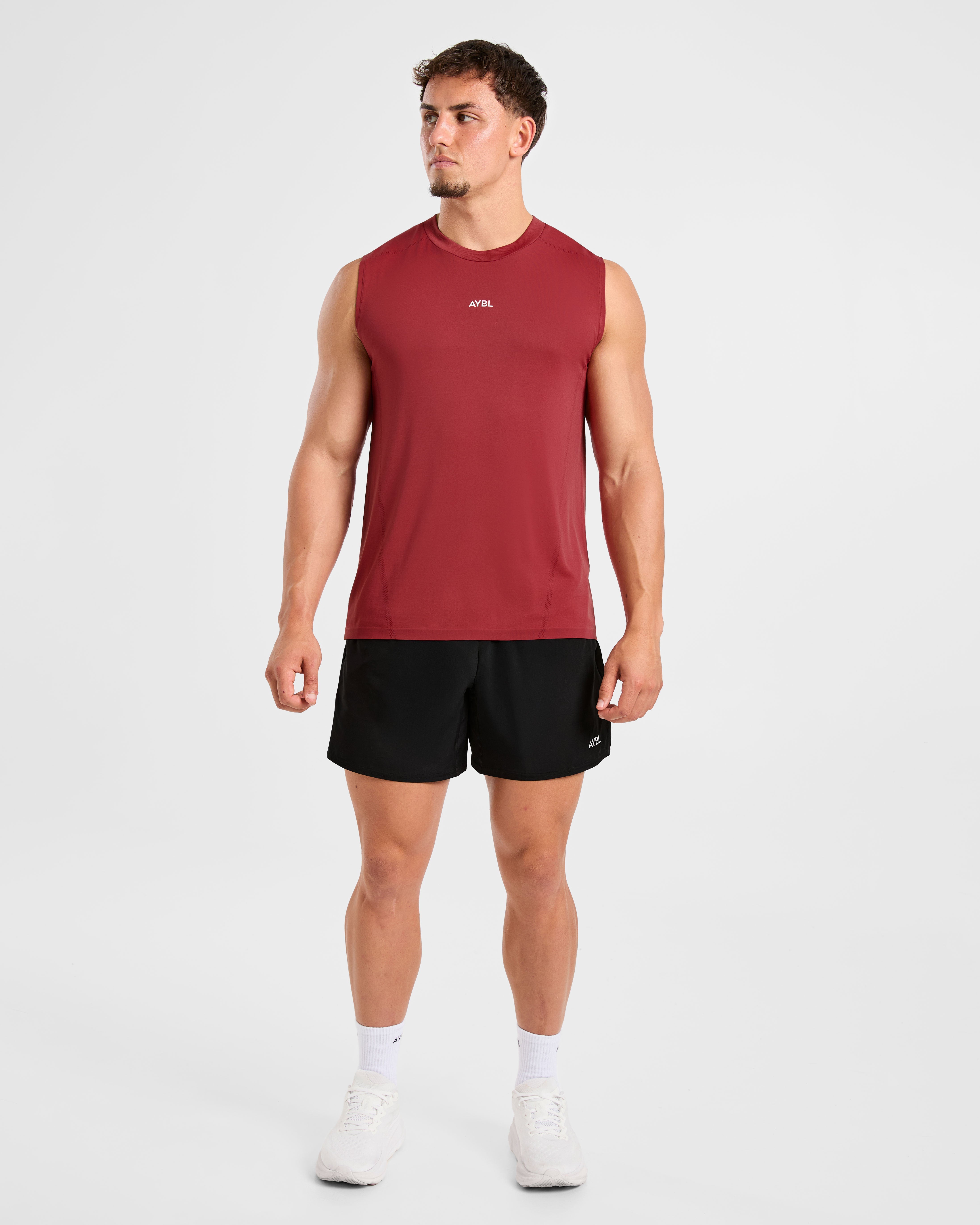 Attain Seamless Vest - Maroon Red