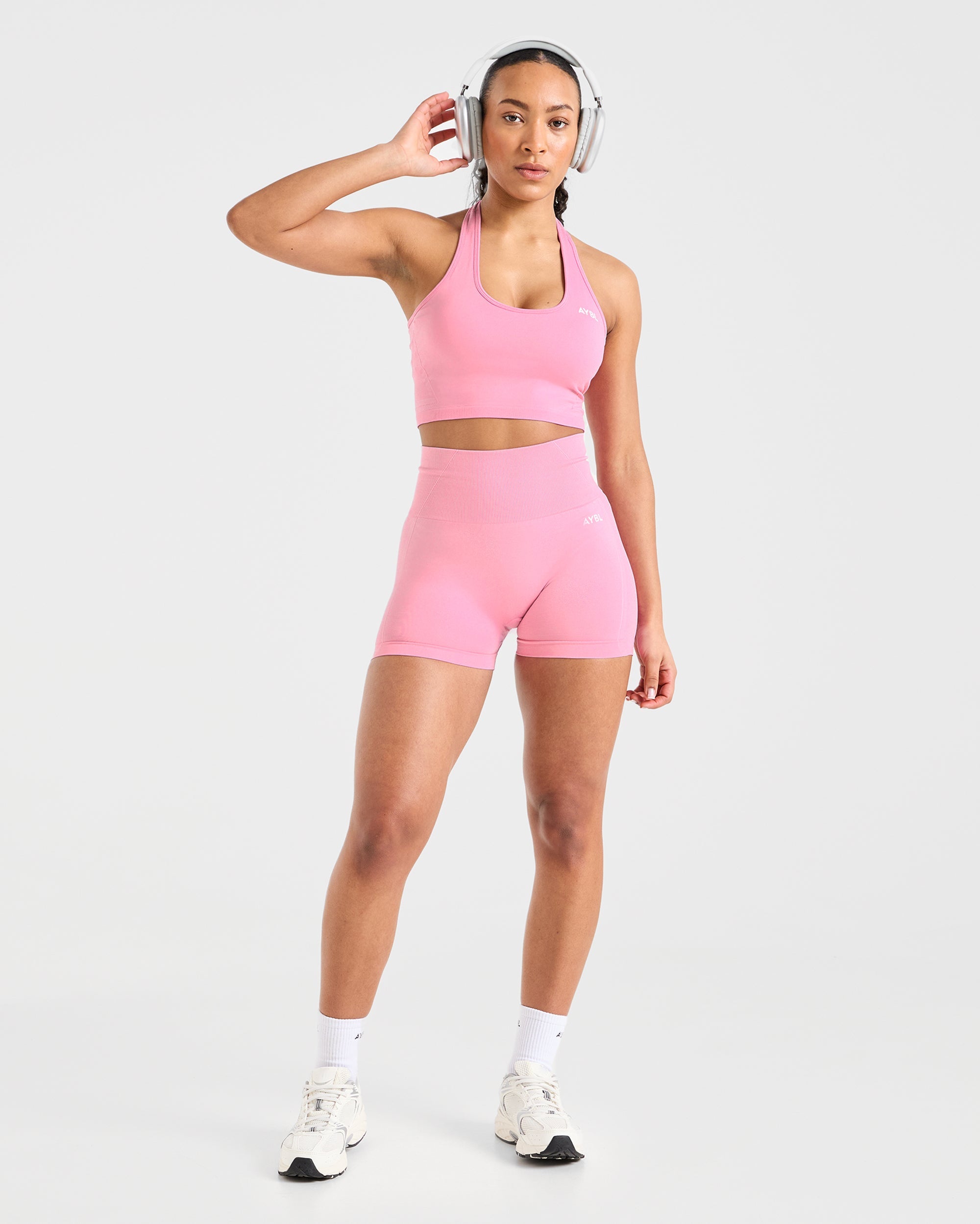 Empower Seamless Halterneck Crop Top - Baby Pink