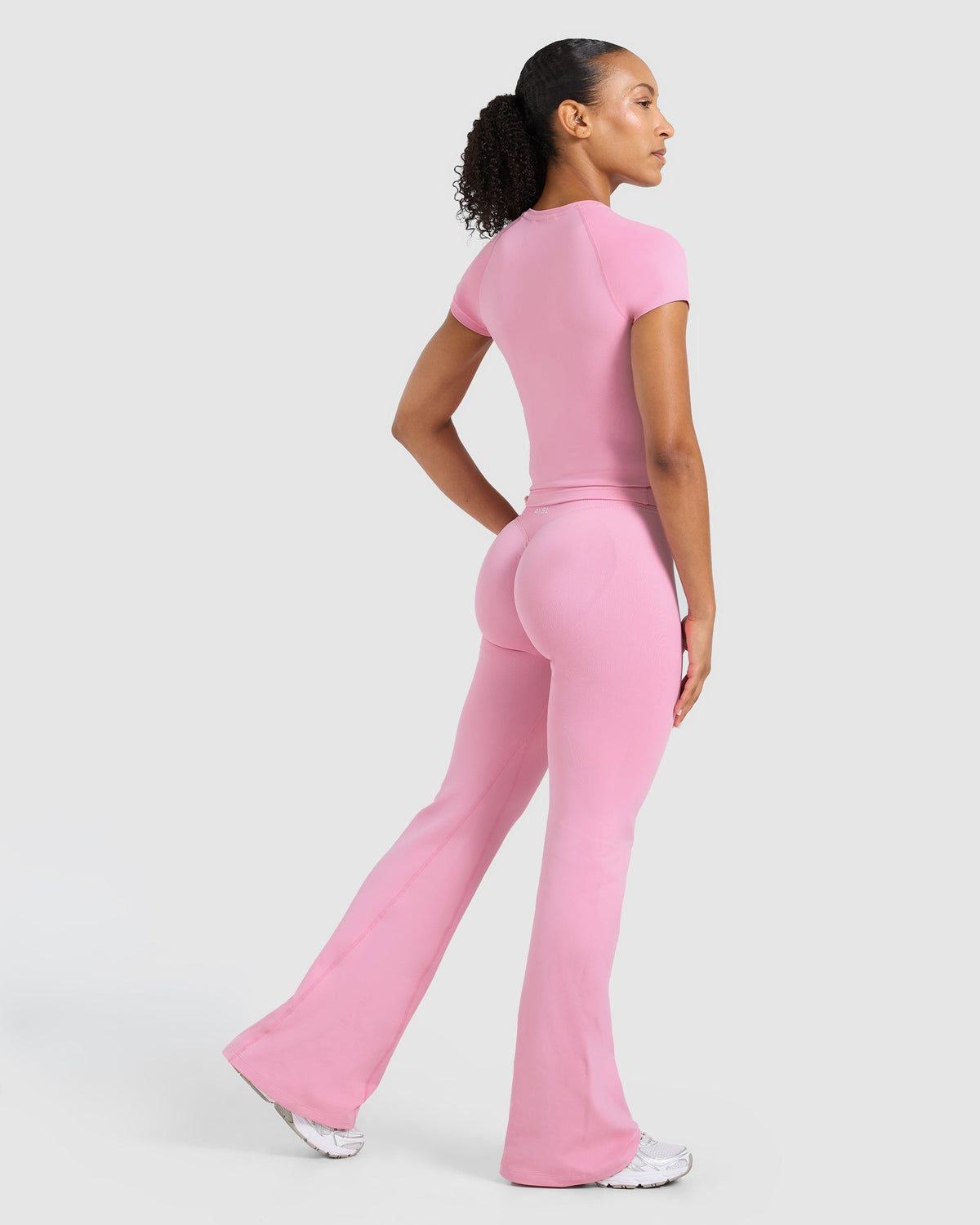 Enhance Seamless Short Sleeve Top - Sugar Pink