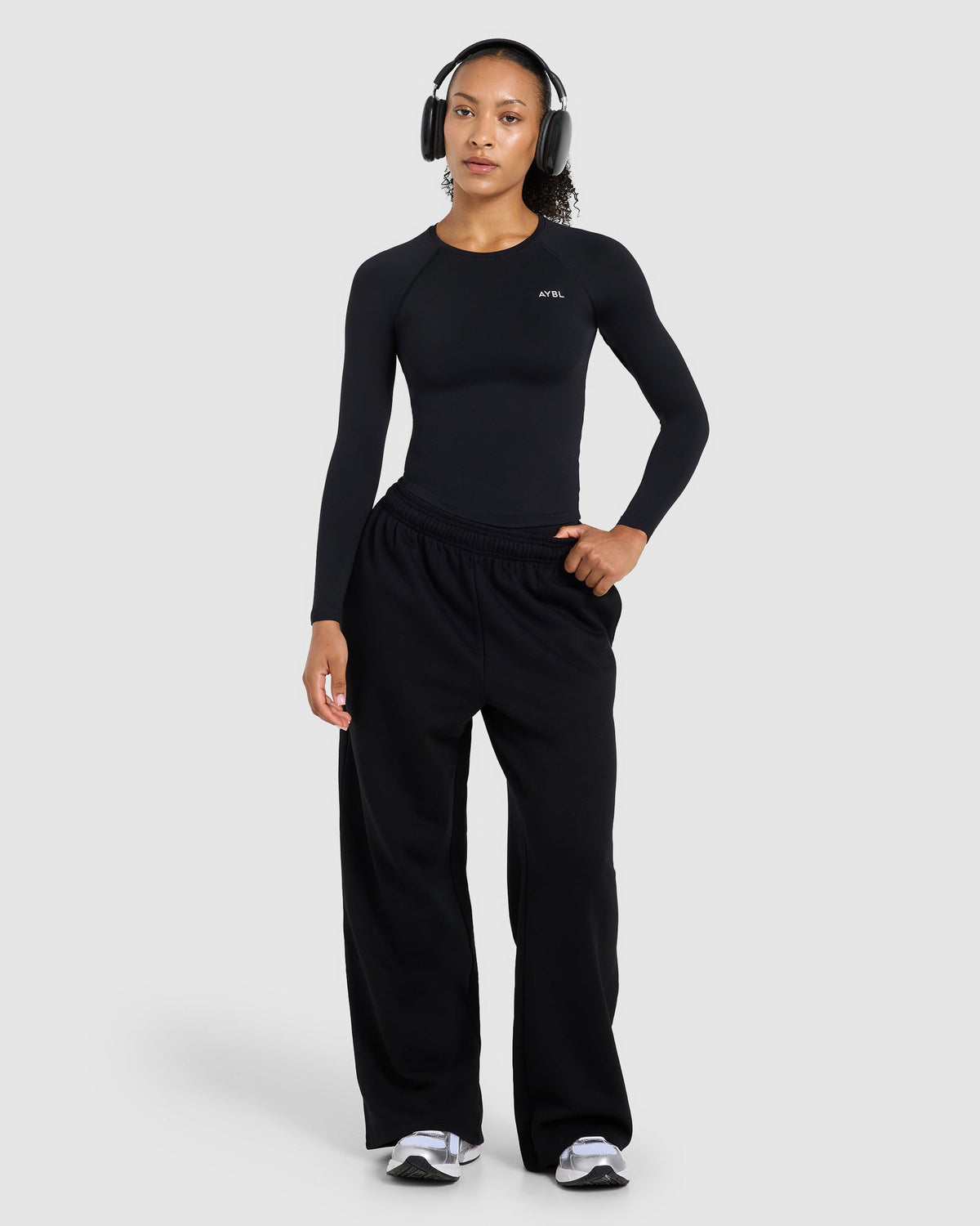 Enhance Seamless Long Sleeve Top - Black