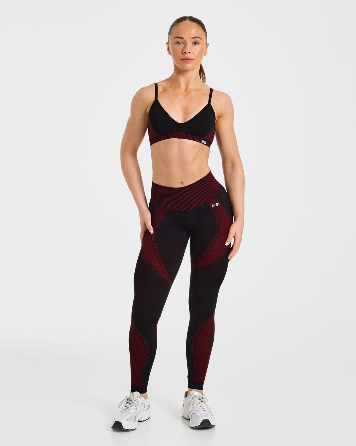 Charge Seamless Leggings - Black/Red