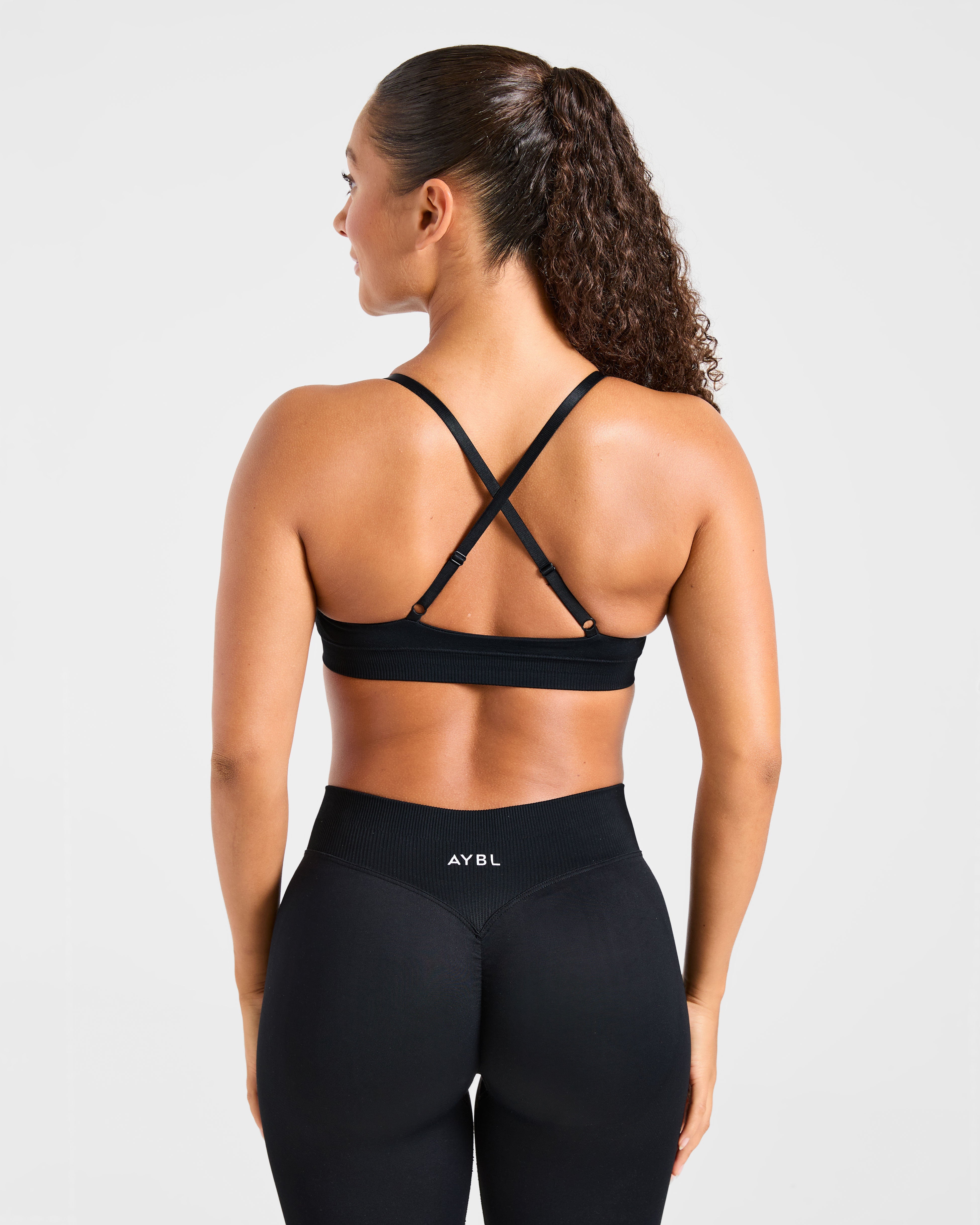 Sports Bras | Seamless & Padded Sports Bras