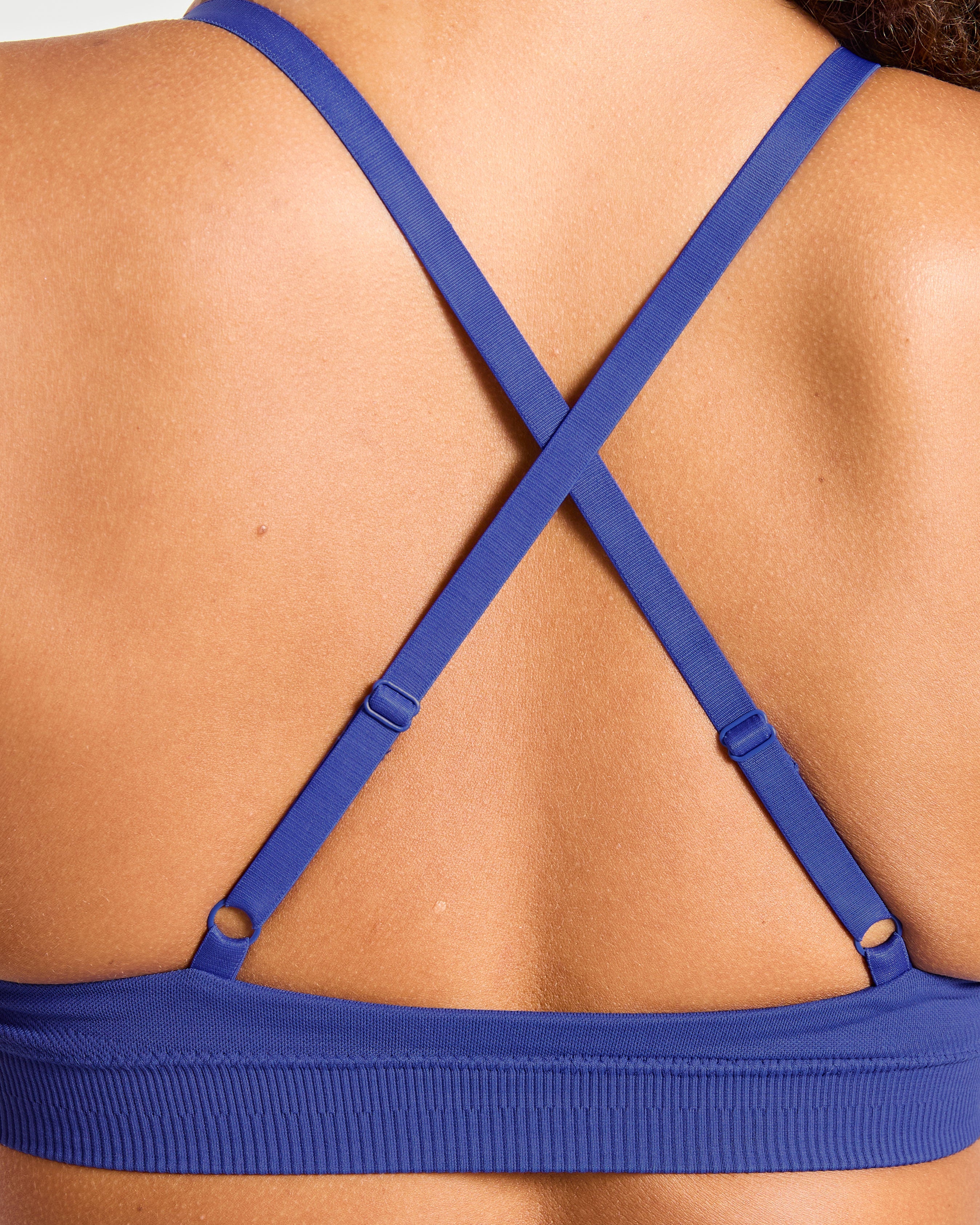 Enhance Seamless Sports Bra - Cobalt Blue