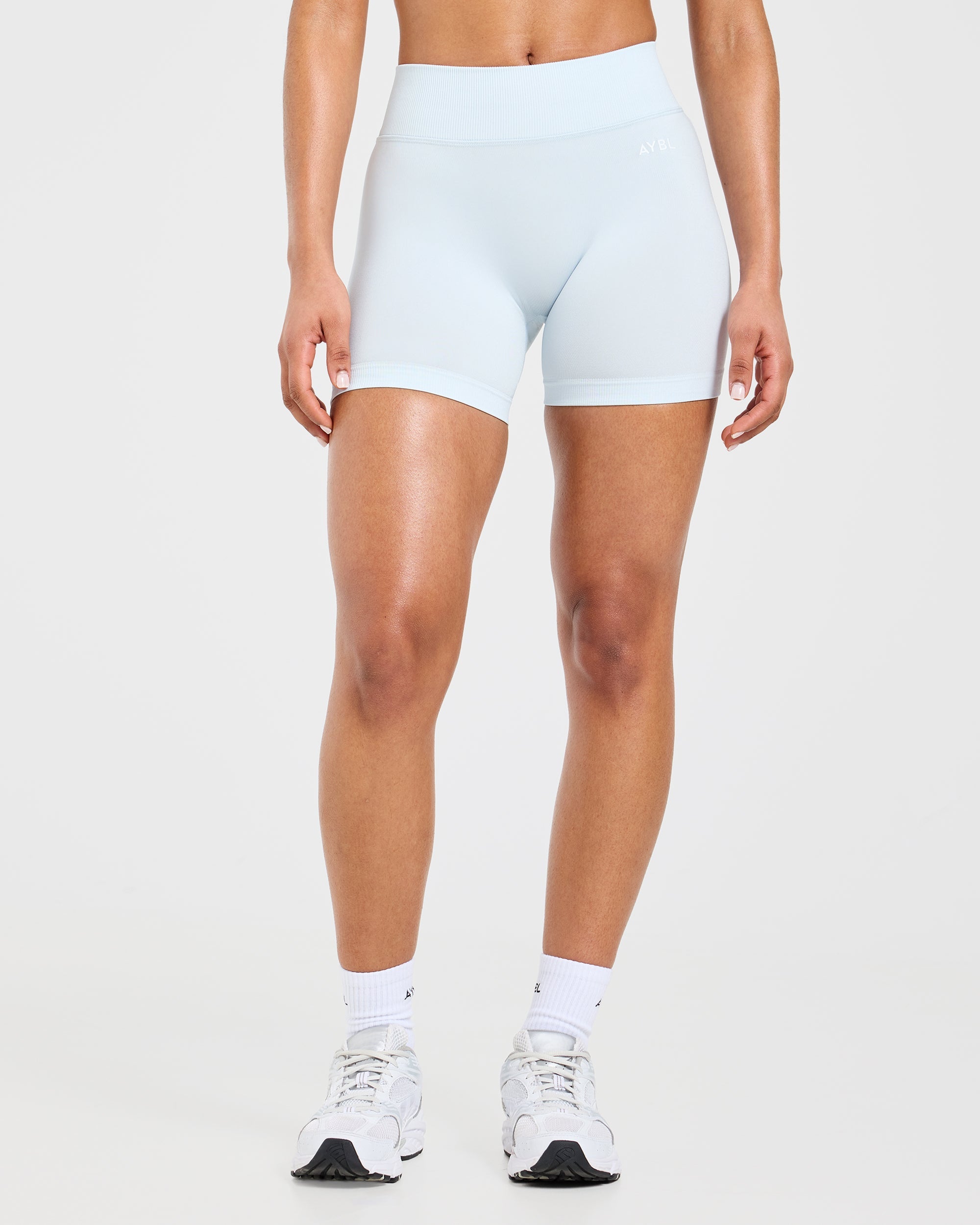 Adapt Seamless Shorts | 4.5" - Iced Blue