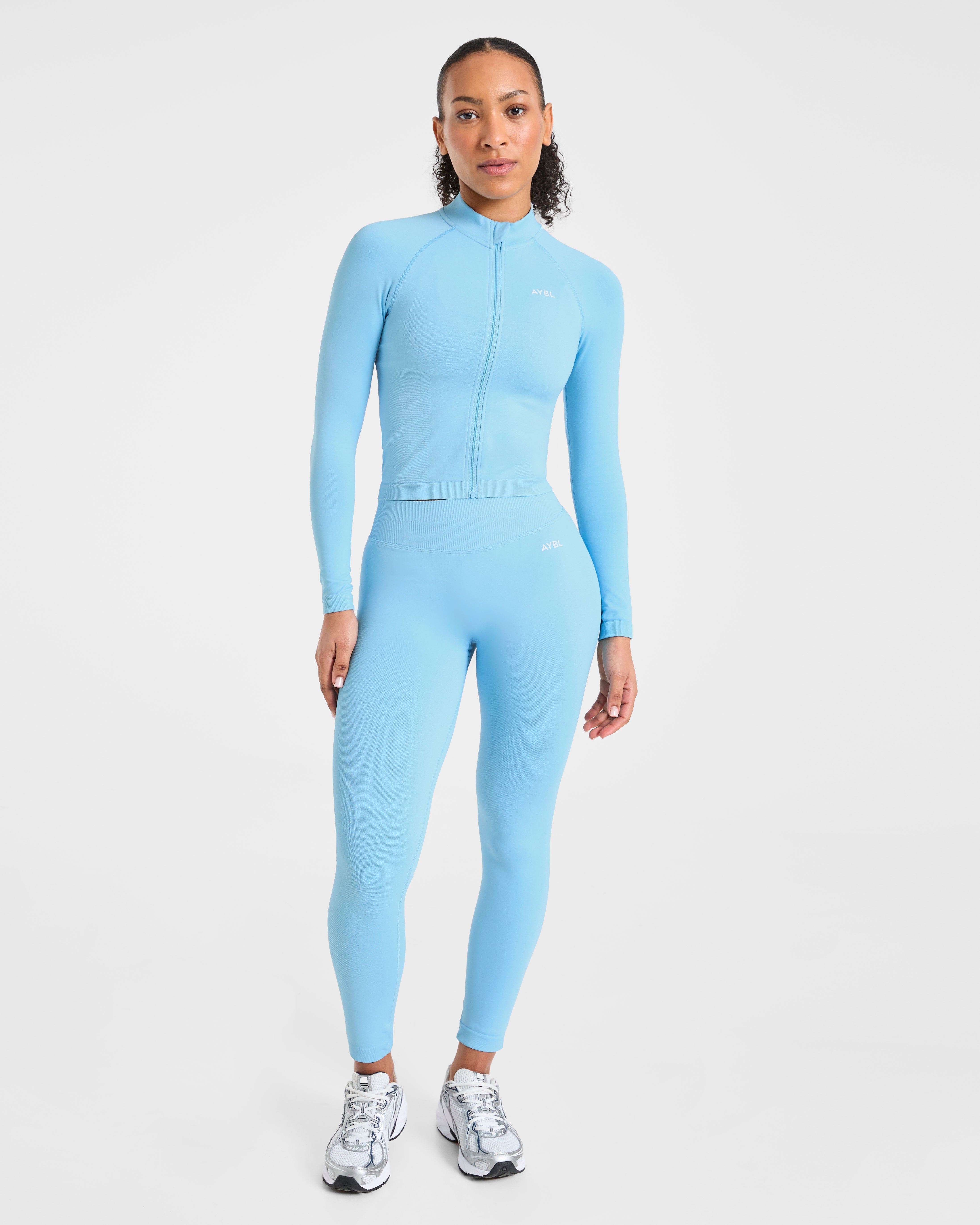 Enhance Seamless Jacket - Powder Blue