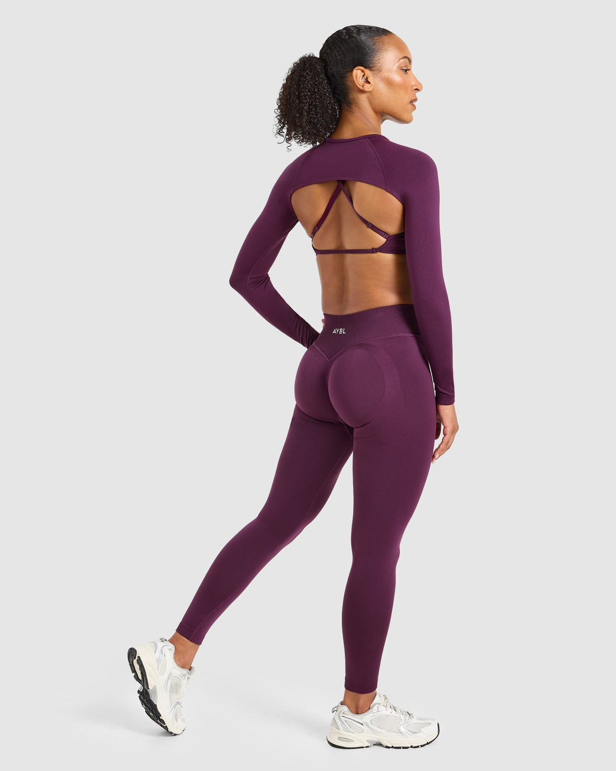 Adapt Seamless Shrug - Midnight Plum