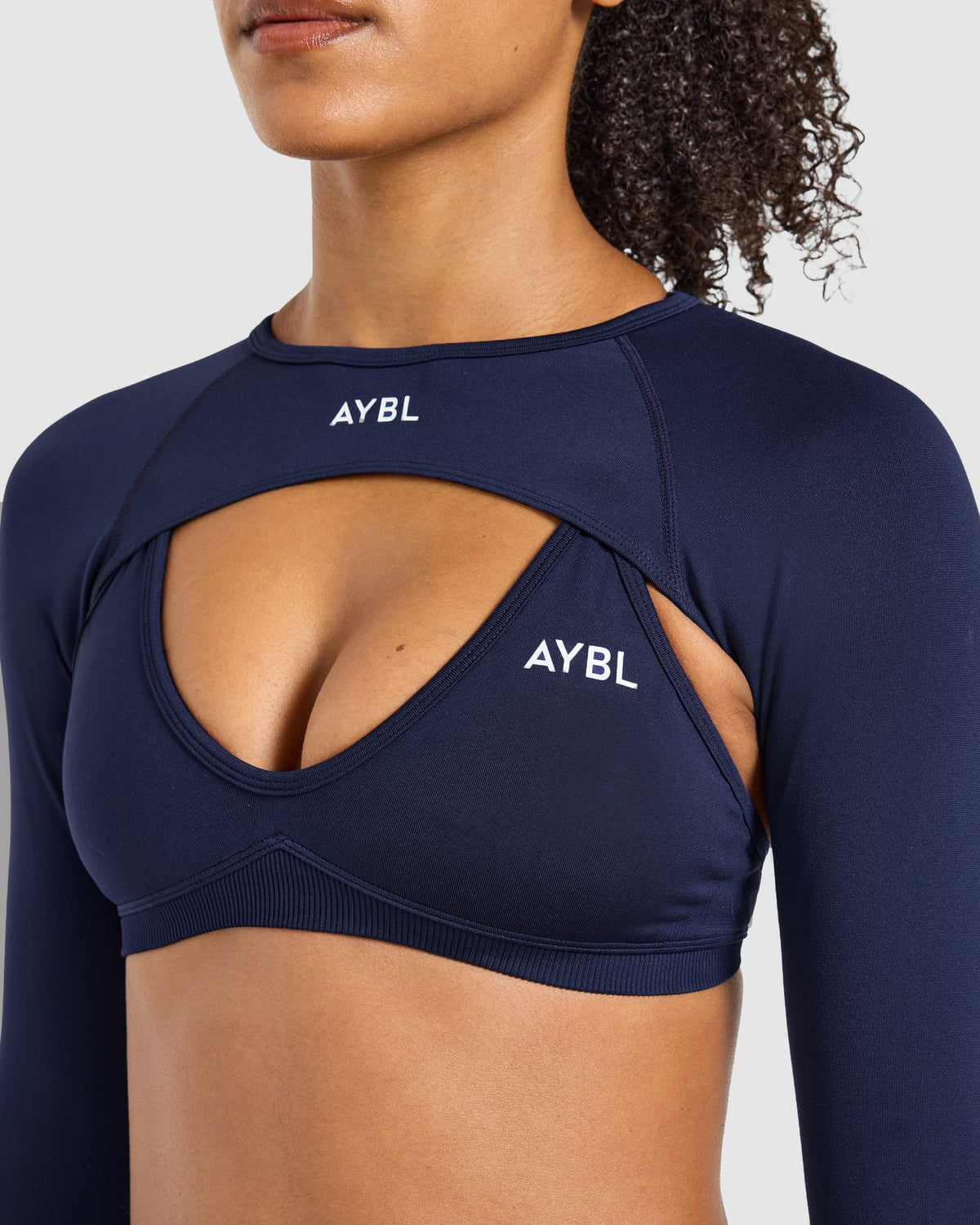 Adapt Seamless Shrug - Deep Navy