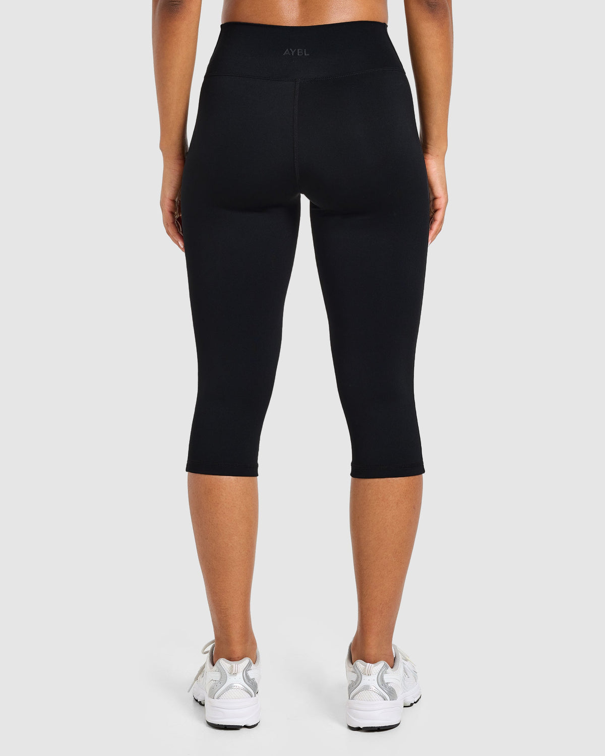 Sculpt Wrap Capri - Black