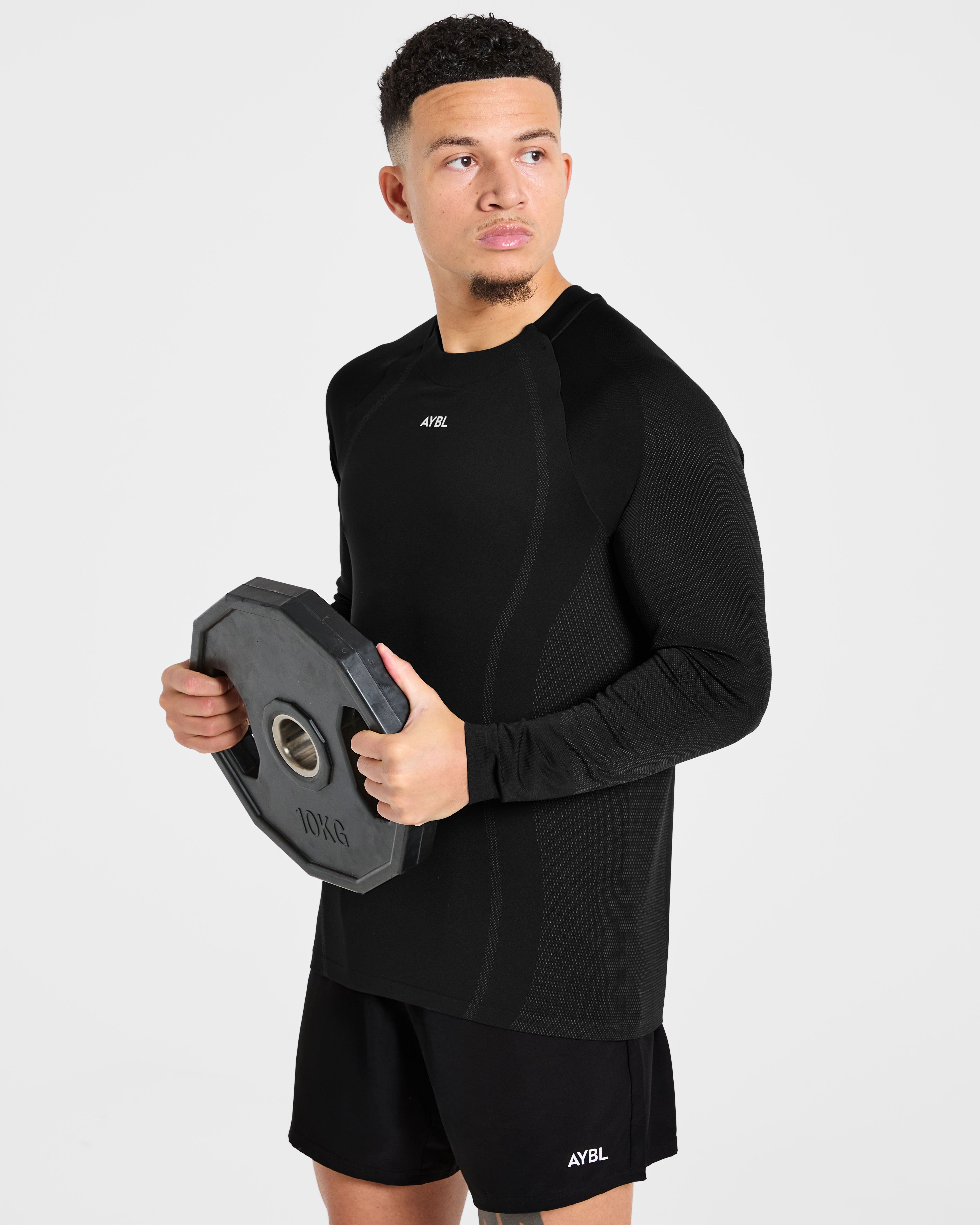 Attain Seamless Long Sleeve T Shirt - Black
