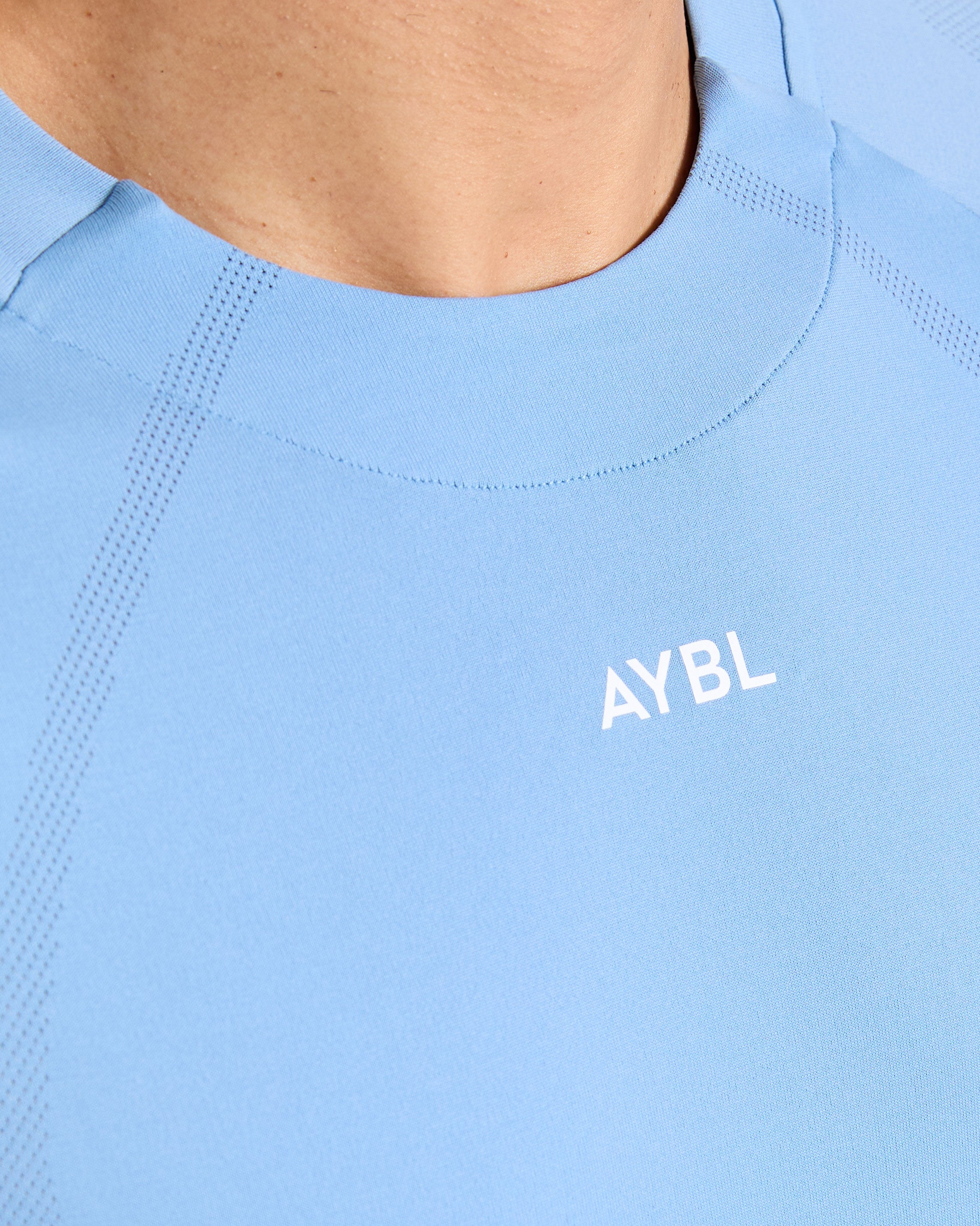 Attain Seamless Long Sleeve T Shirt - Sports Blue