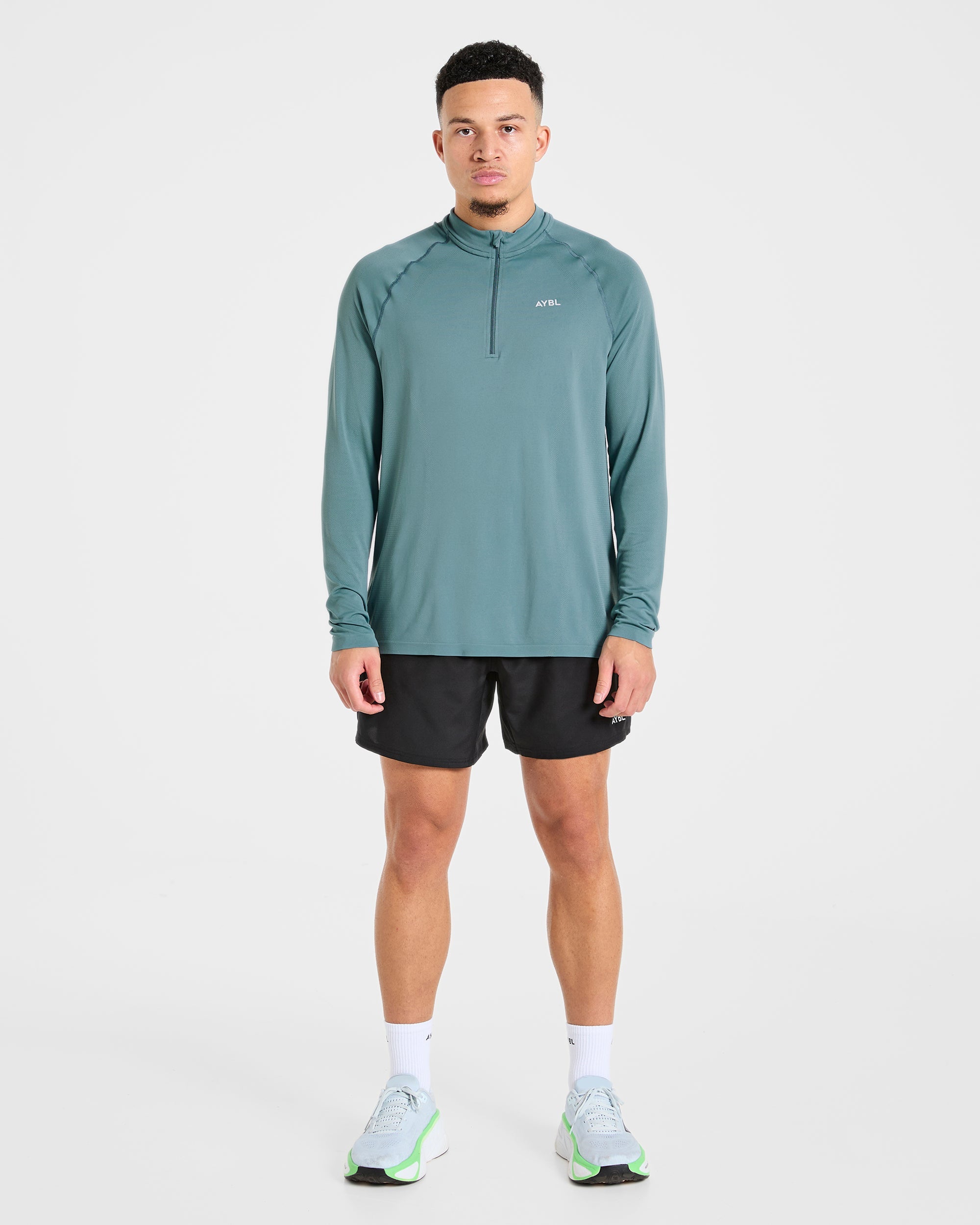 Attain Seamless 1/2 Zip Pullover - Titan Blue