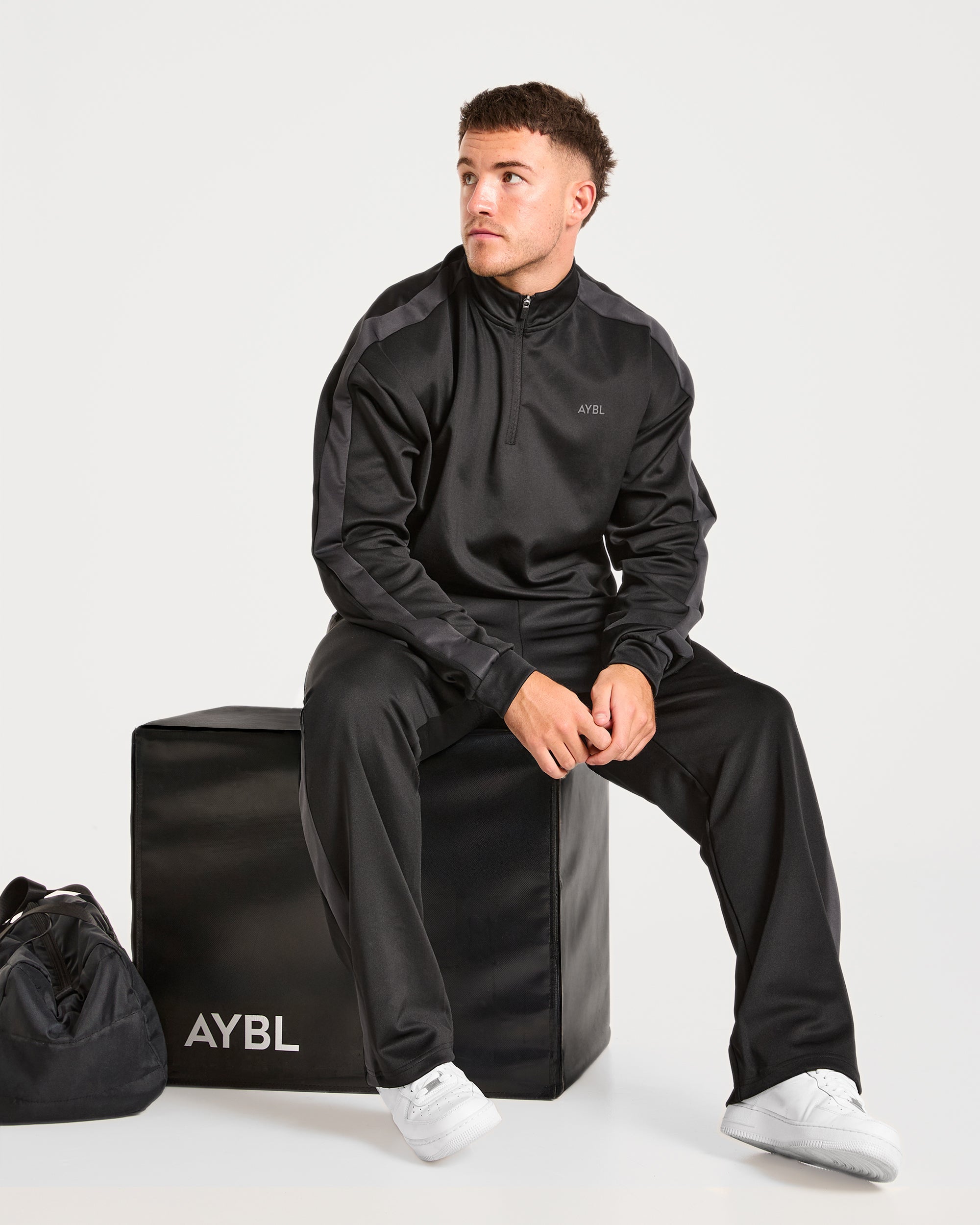 Classic Track 1/4 Zip Pullover - Black/Charcoal