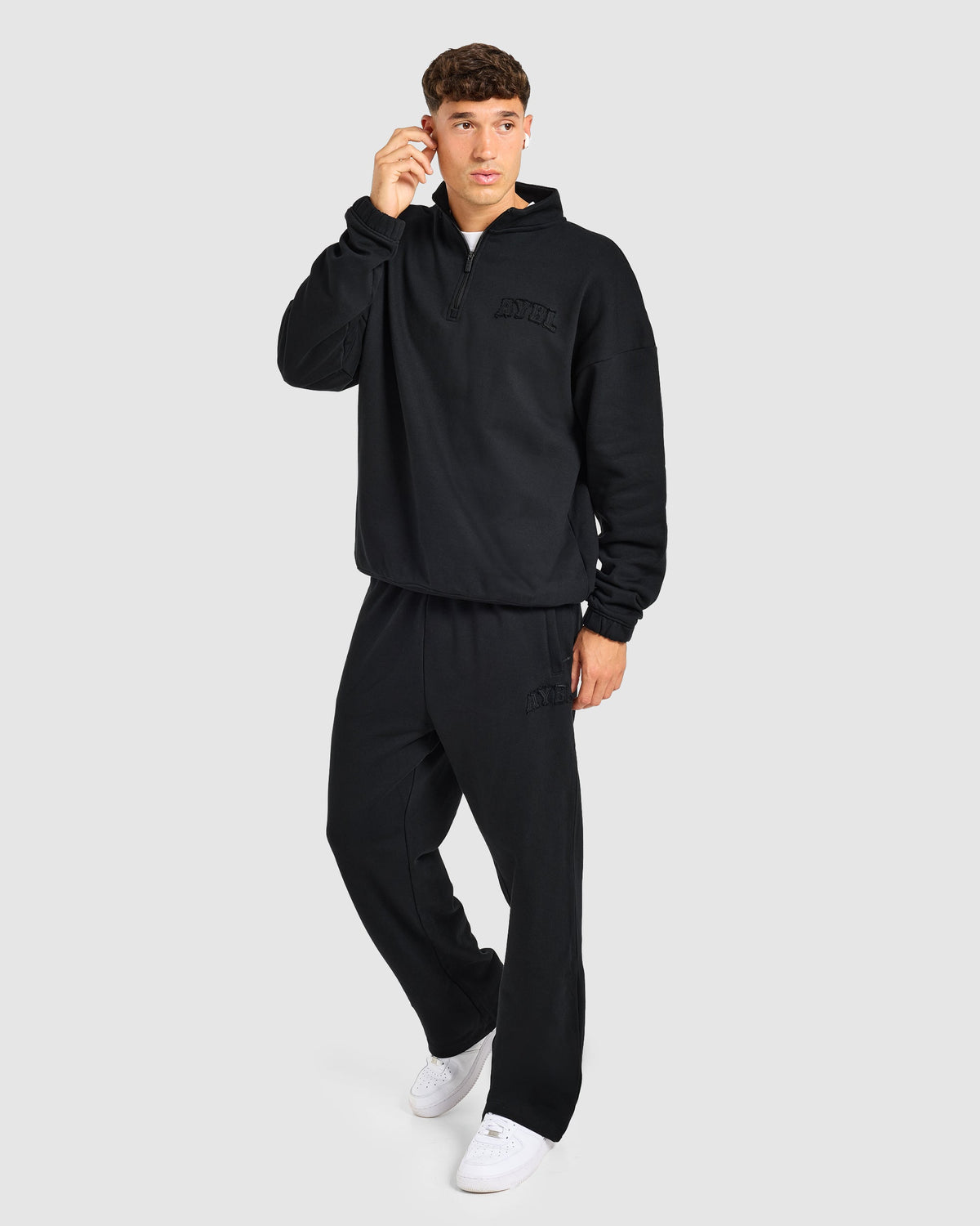 Effortless Oversized 1/4 Zip Pullover - Black