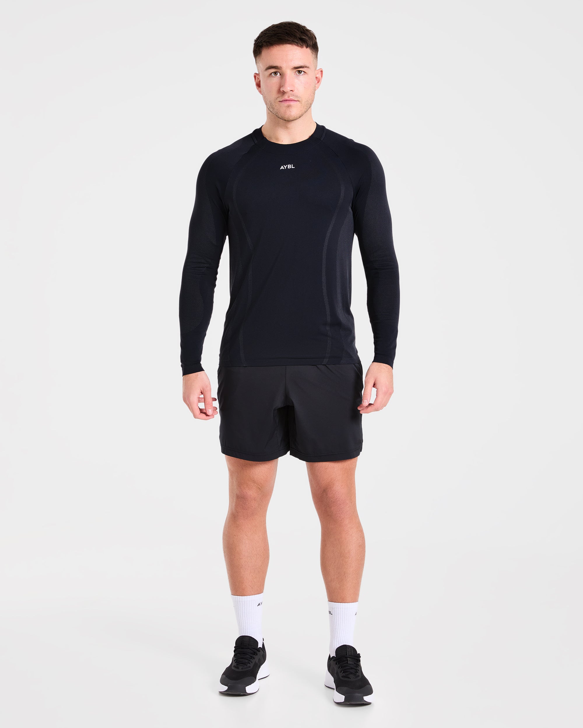 Attain Seamless Long Sleeve T Shirt - Black