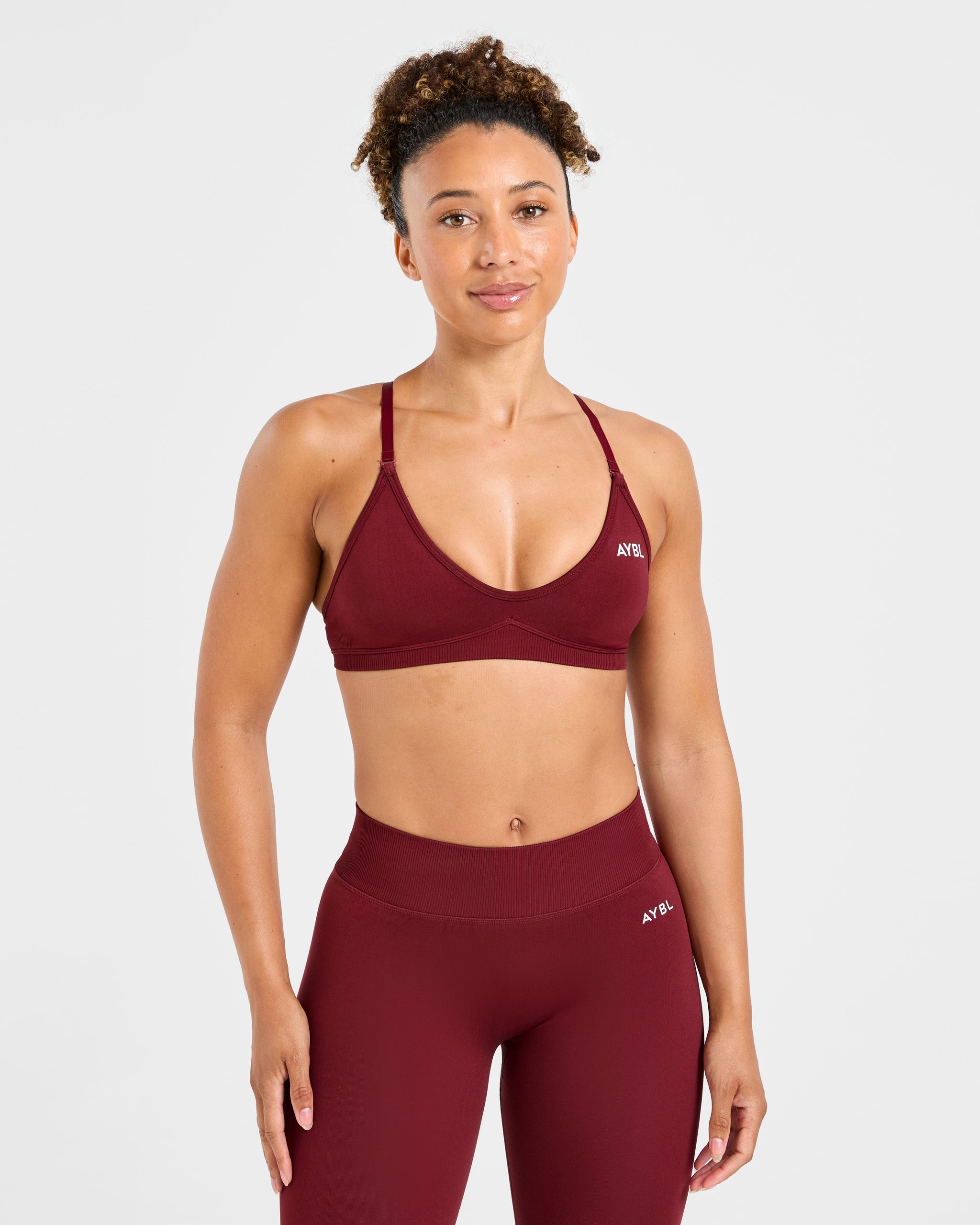 Adapt Seamless Strappy Sports Bra - Autumn Red