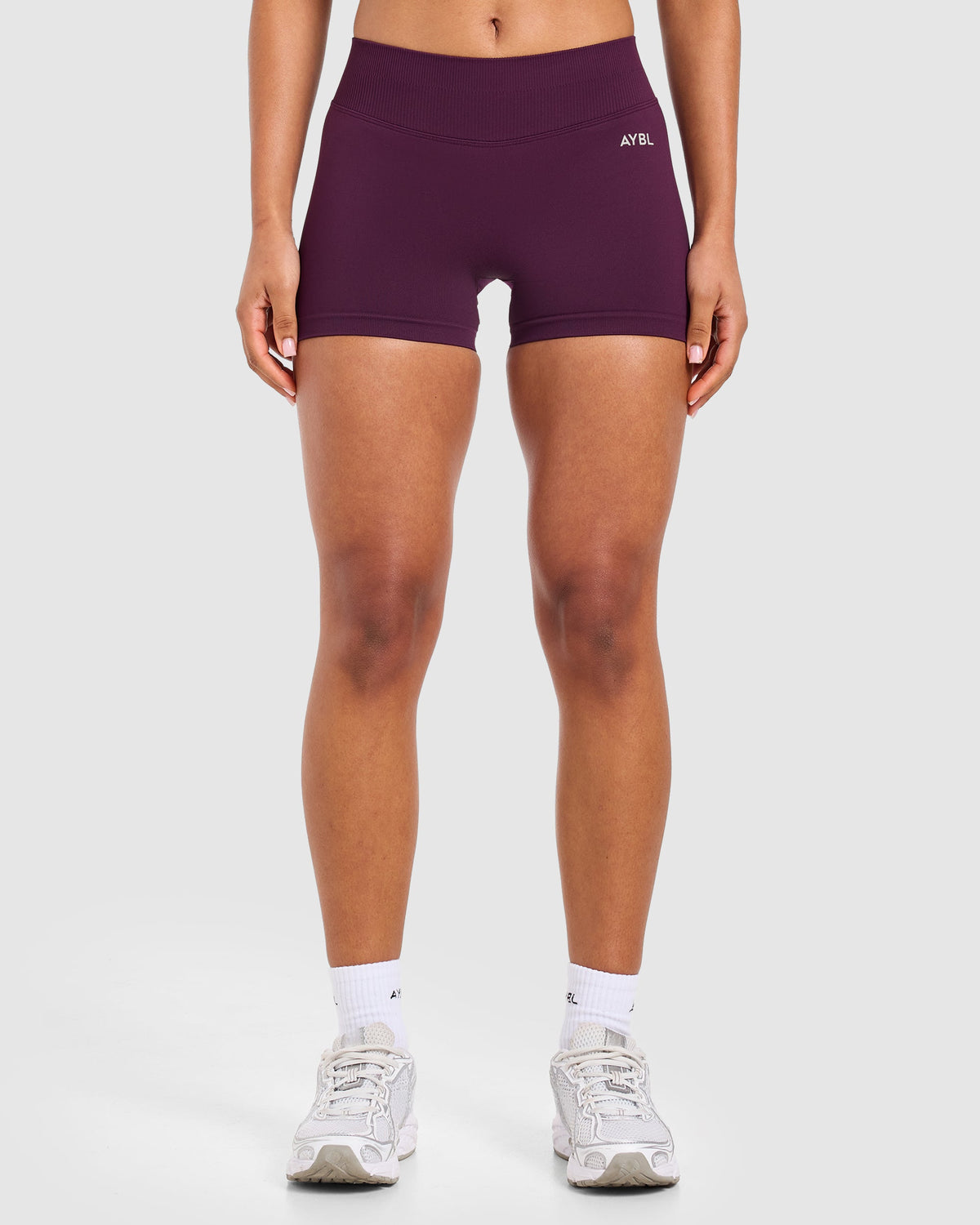 Enhance Seamless Shorts | 3.5" - Midnight Plum