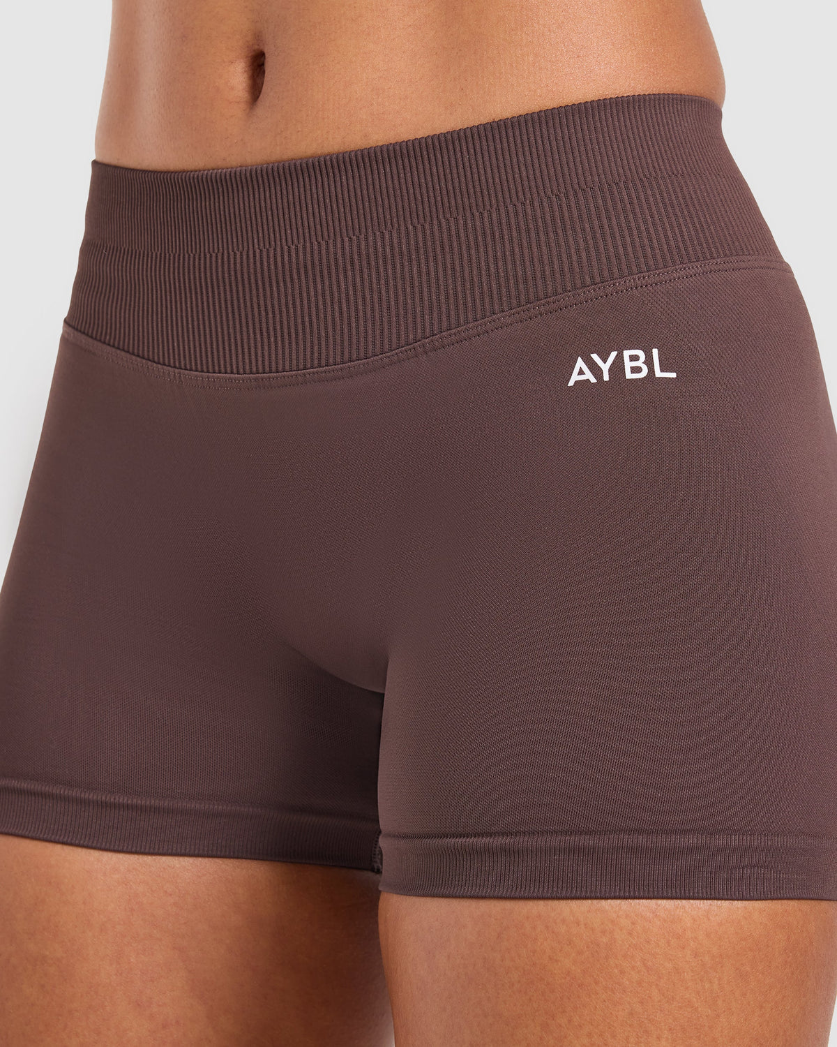 Enhance Seamless Shorts | 3.5" - Cocoa Brown