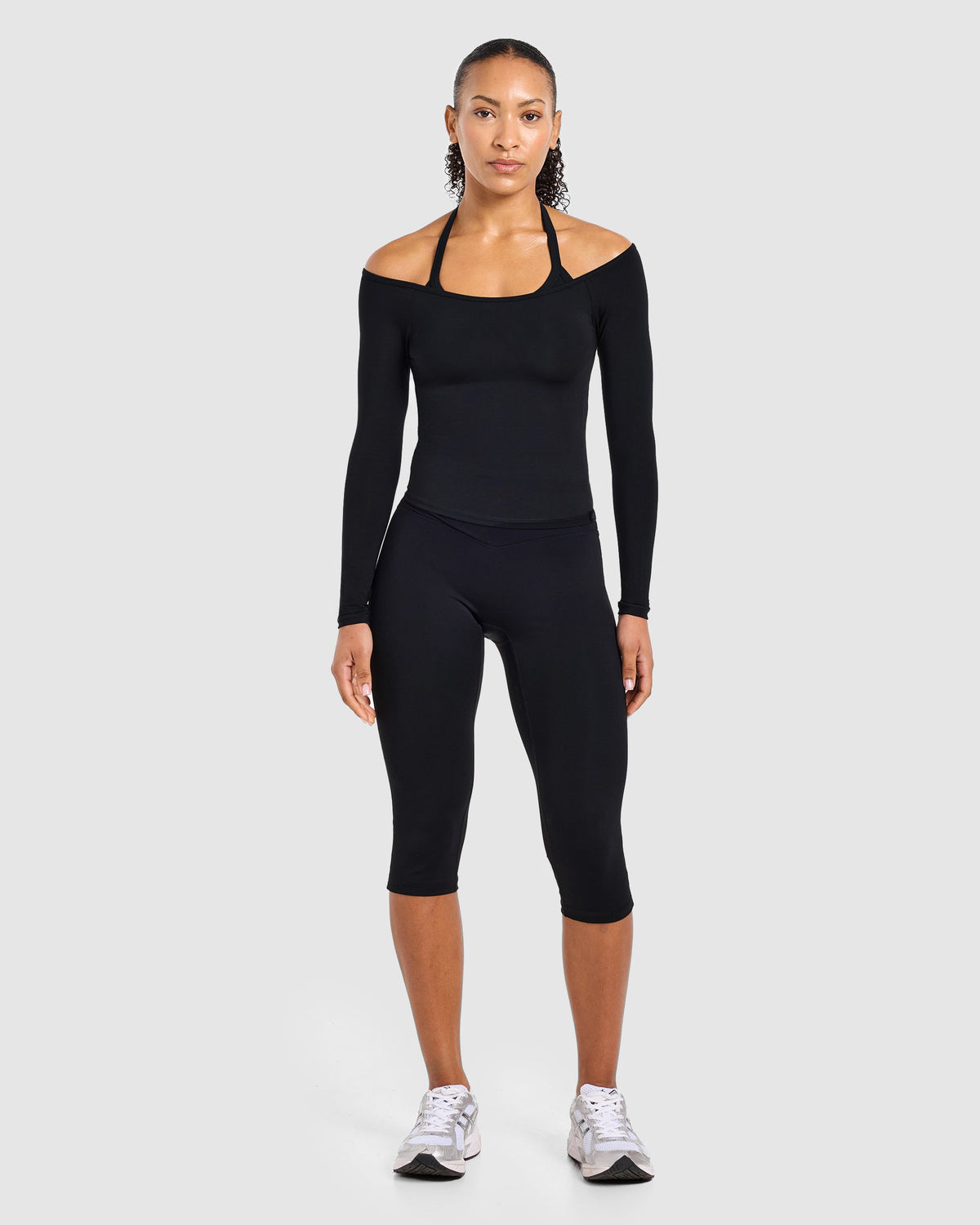 Ease Off The Shoulder Top - Black