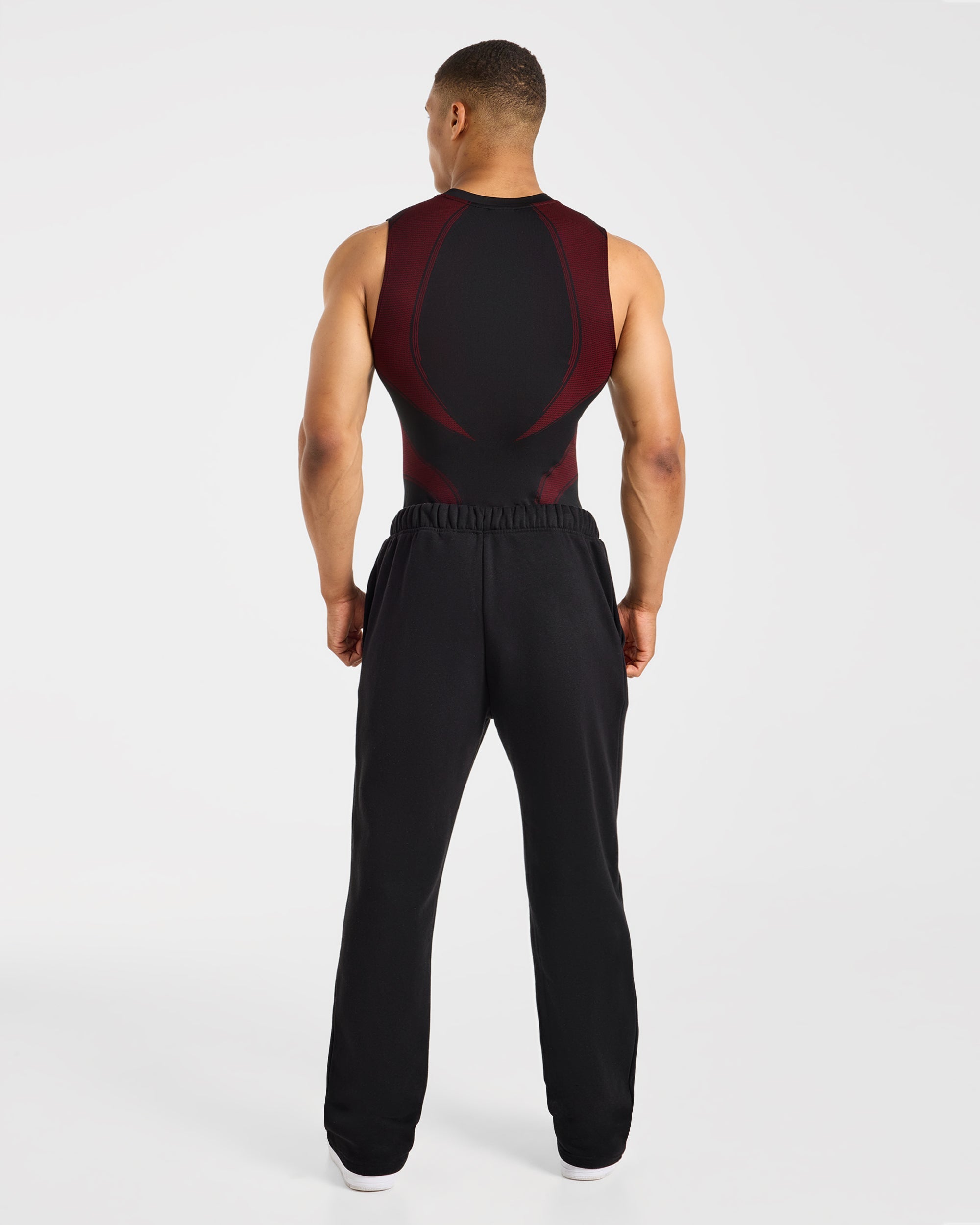 Charge Seamless Tank - Black/Red