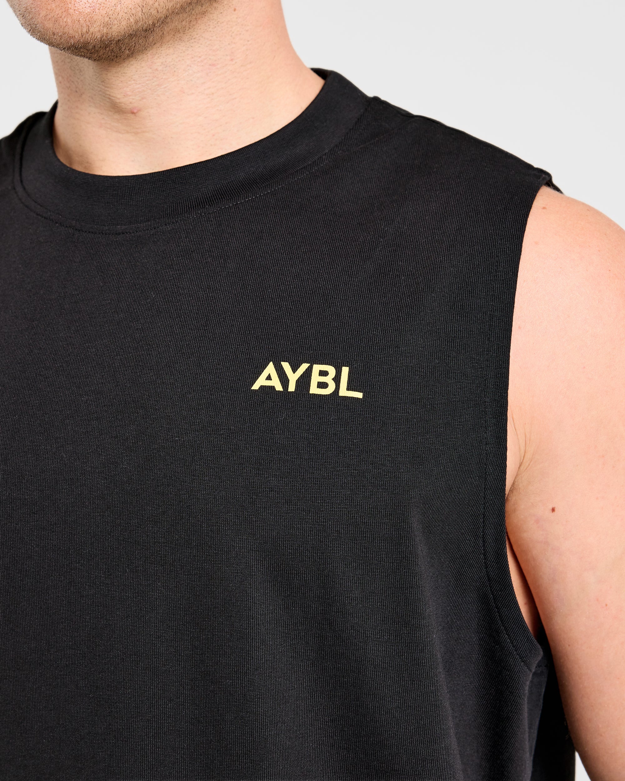 Essential Oversized Graphic Tank - Black/Yellow