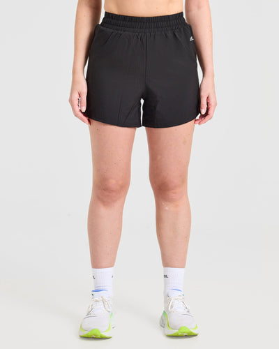Run Ruched Shorts - Black